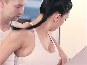 RELAXXXED - softcore massage nail with Russian Kira princess